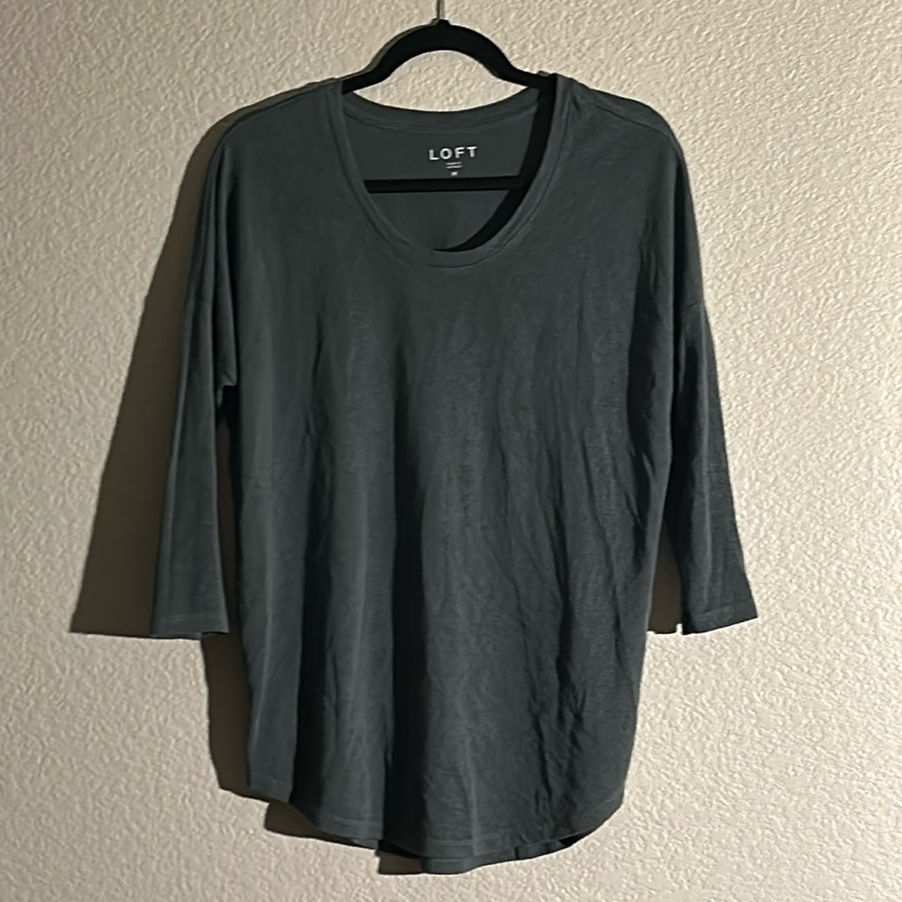 LOFT drop shoulder shirt tail top